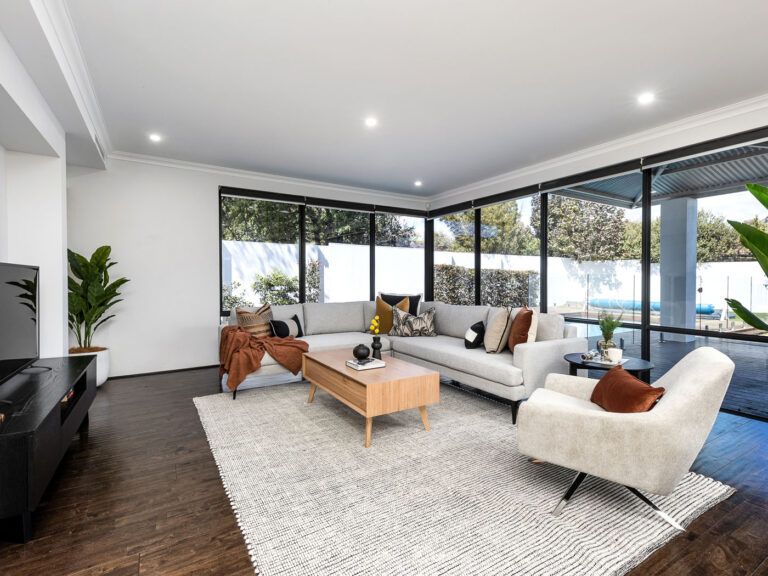 82 Glenelg Avenue gallery