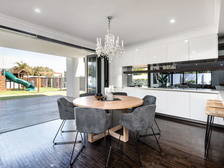 82 Glenelg Avenue gallery