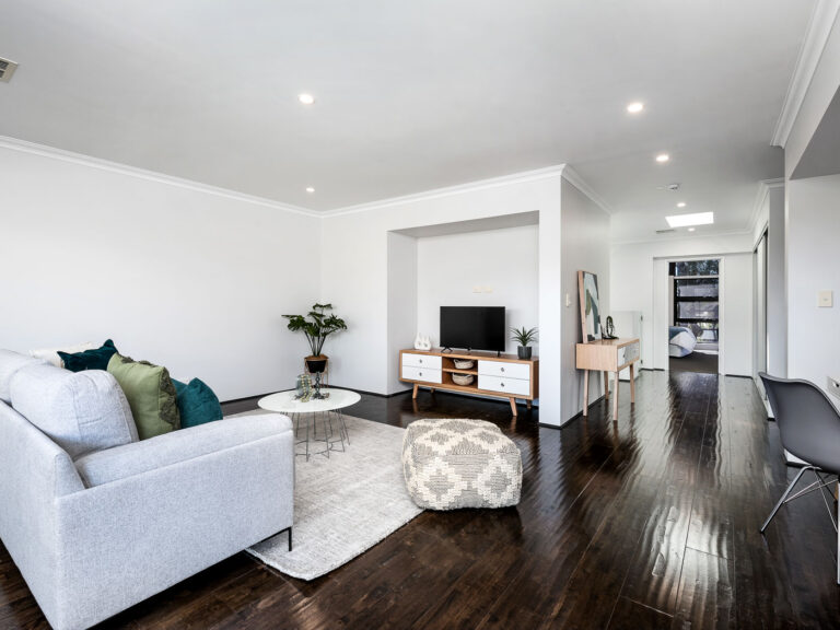 82 Glenelg Avenue gallery