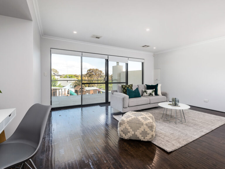 82 Glenelg Avenue gallery