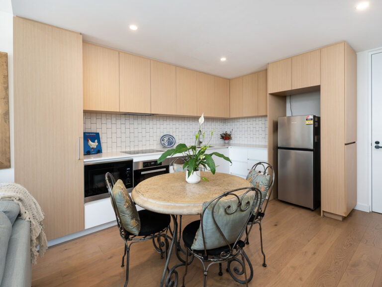 303/5 Shenton Road gallery