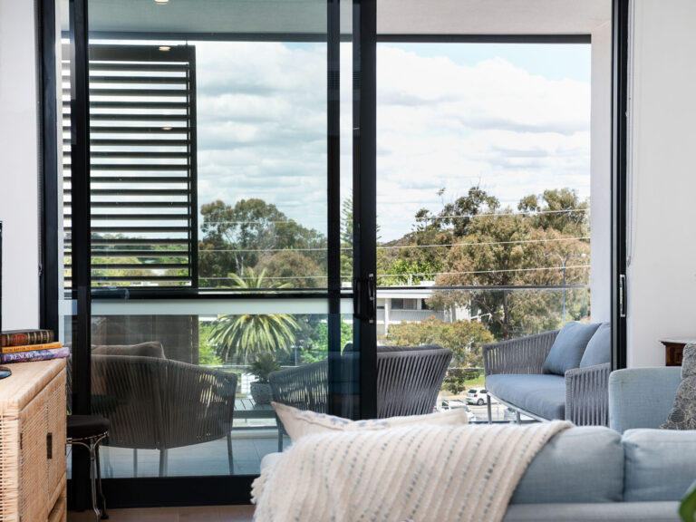 303/5 Shenton Road gallery