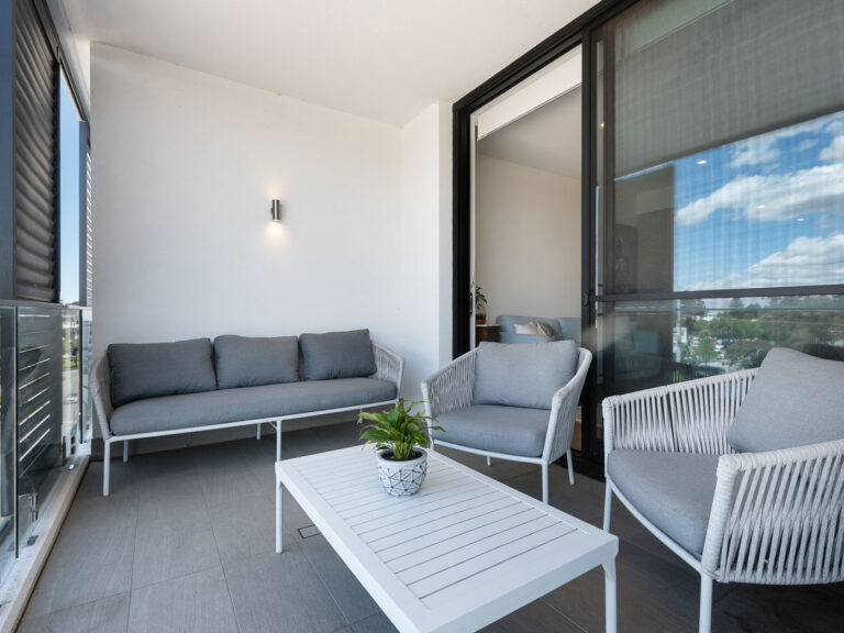 303/5 Shenton Road gallery