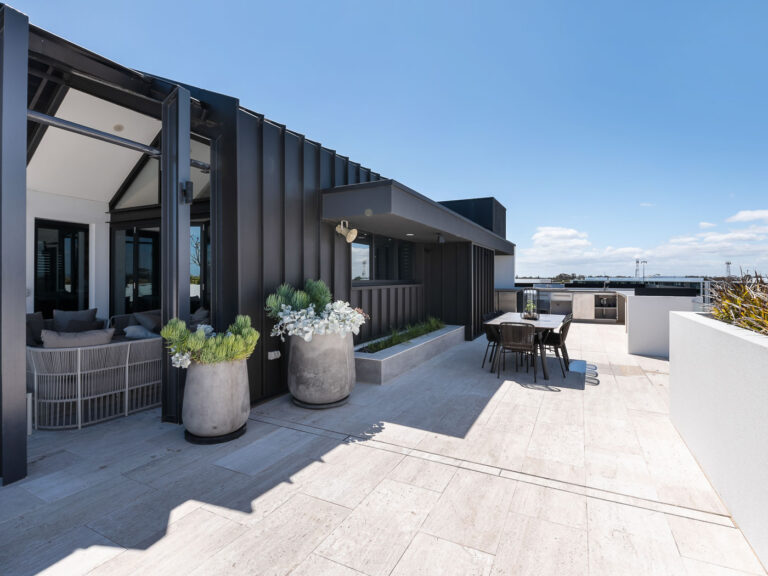 303/5 Shenton Road gallery