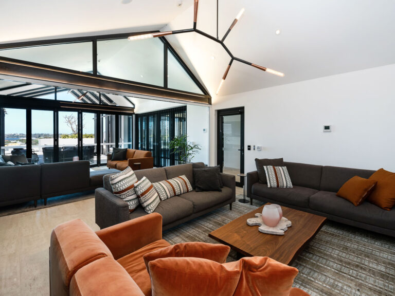 303/5 Shenton Road gallery