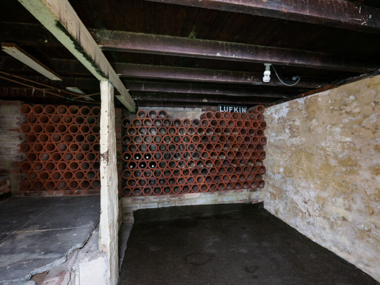 2 Windsor Street gallery