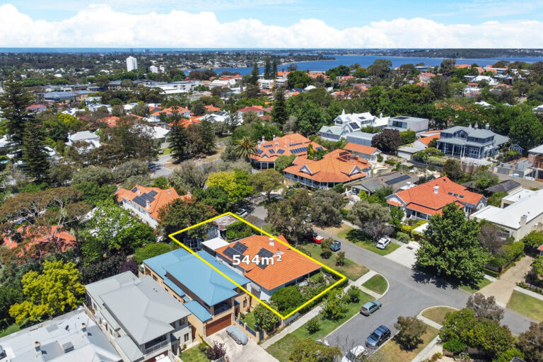 2 Windsor Street gallery