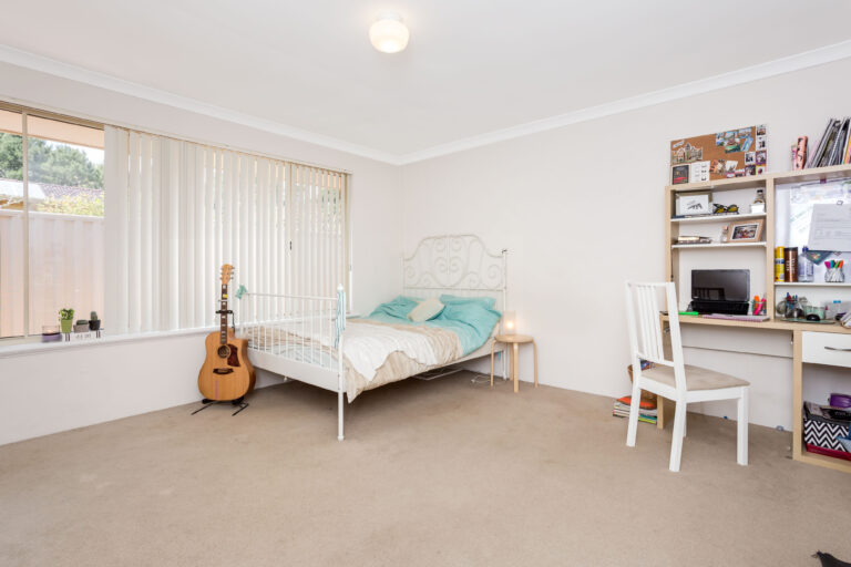 24 Stellfox Close gallery