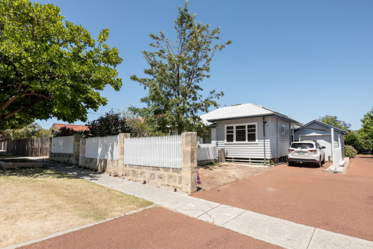 23 Paget Street gallery