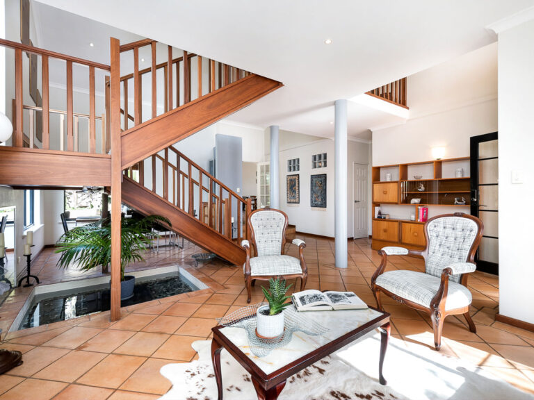 91 Thompson Road gallery