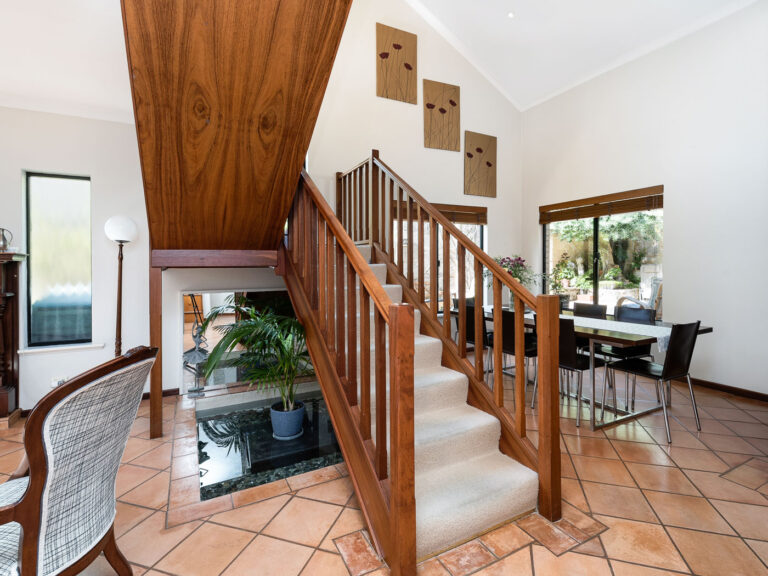 91 Thompson Road gallery