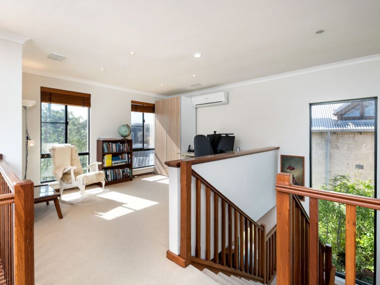 91 Thompson Road gallery