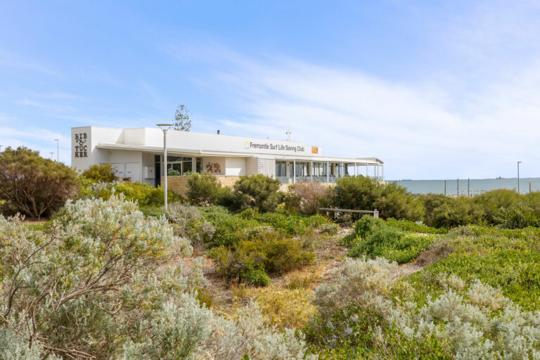 91 Thompson Road gallery