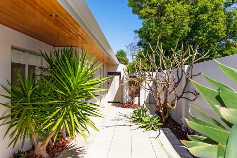 2/2 Chester Road gallery