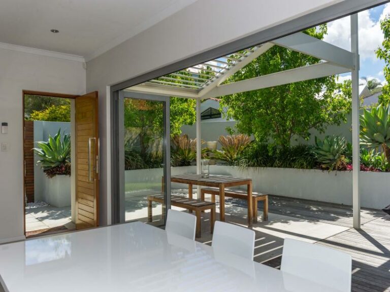 2/2 Chester Road gallery