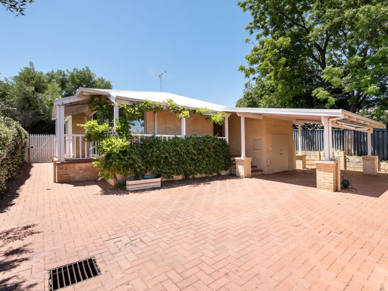 77B Davies Road gallery