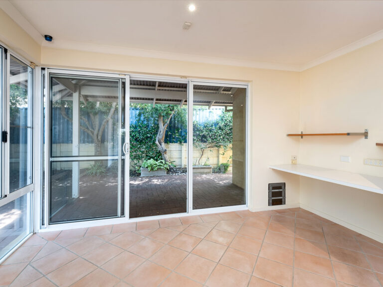 77B Davies Road gallery