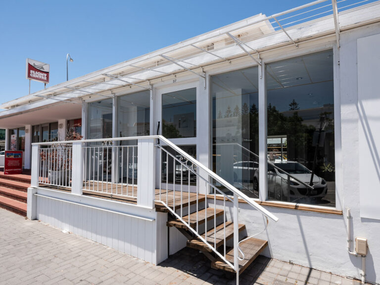 2/543 Stirling Highway gallery