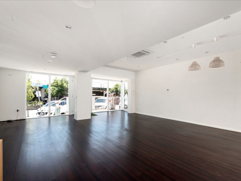 2/543 Stirling Highway gallery