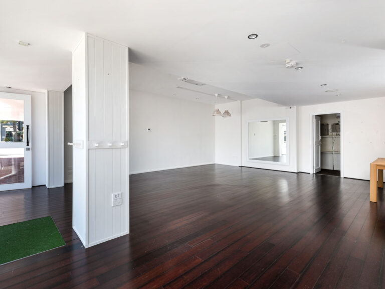 2/543 Stirling Highway gallery