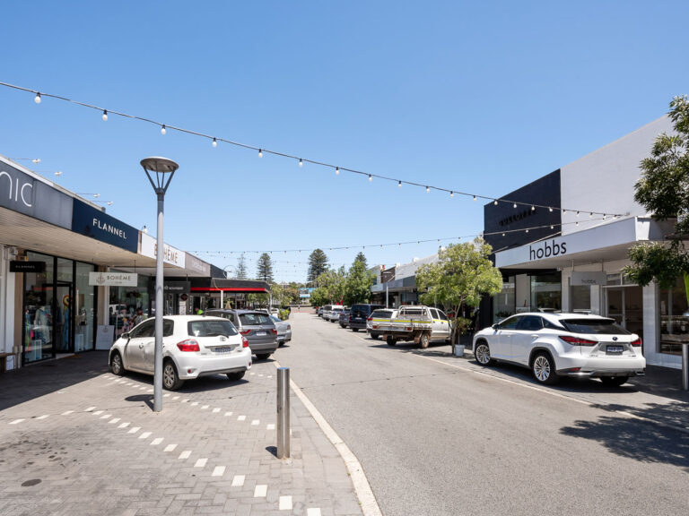 2/543 Stirling Highway gallery