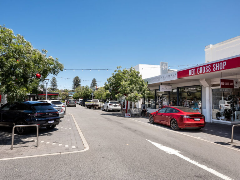 2/543 Stirling Highway gallery