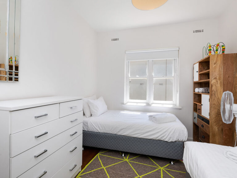 2/8 Salvado Street gallery