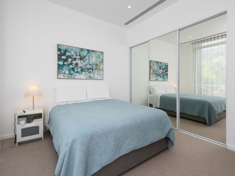 9/16 Tomlinson Blvd gallery