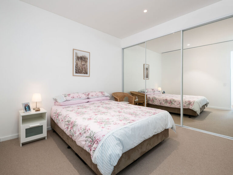 9/16 Tomlinson Blvd gallery