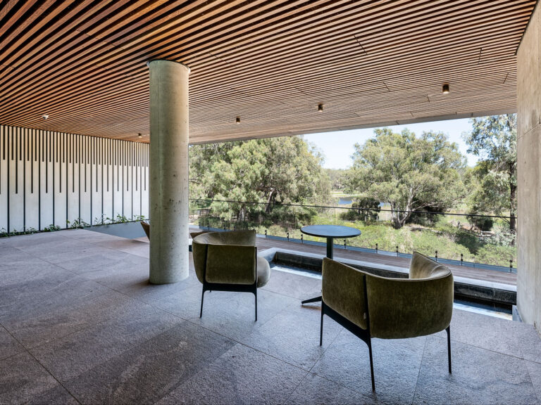 9/16 Tomlinson Blvd gallery