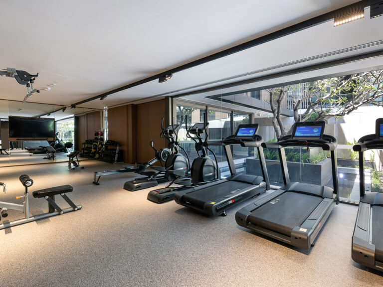 9/16 Tomlinson Blvd gallery