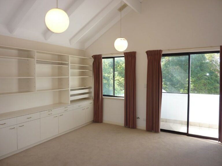 5A Mountjoy Road gallery