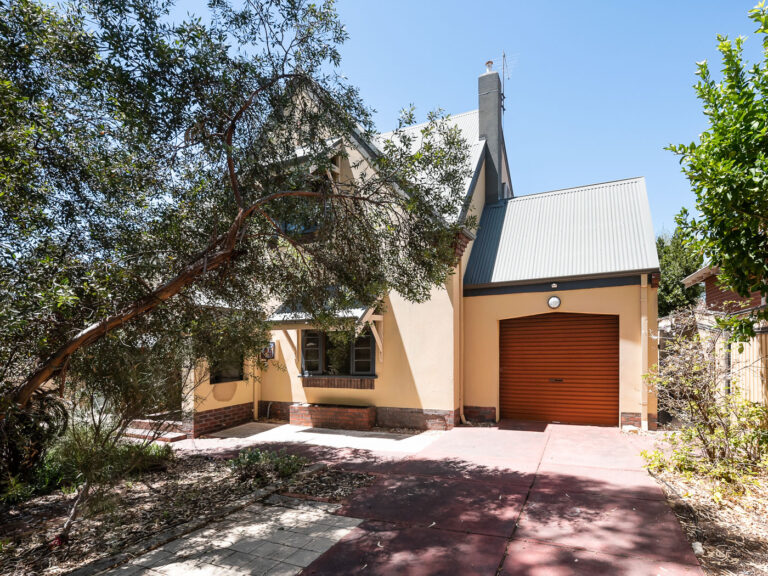 8 Dalgety Street gallery