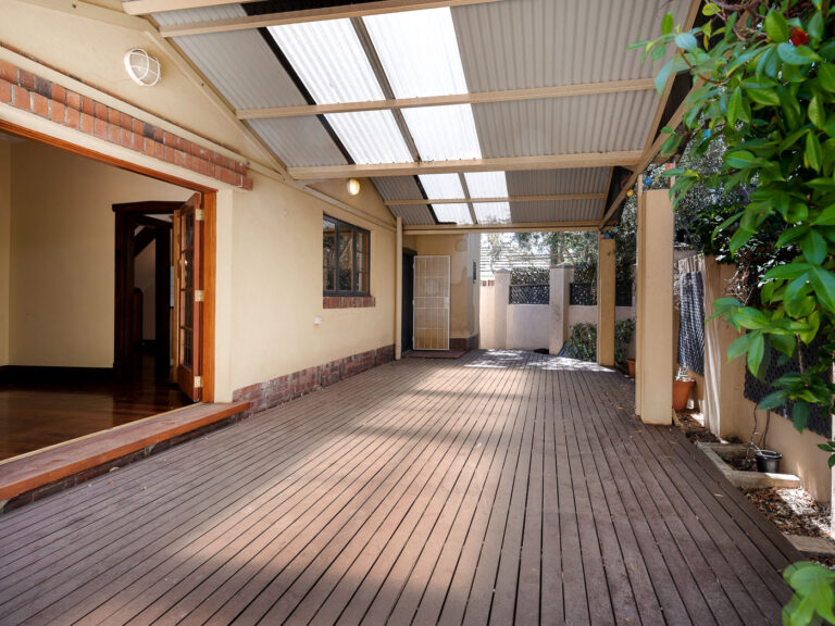 8 Dalgety Street gallery