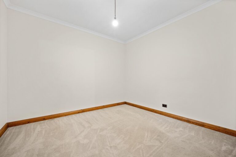 6 Darel Close gallery