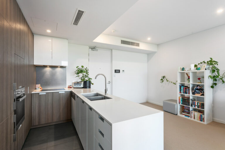 20/2 Milyarm Rise gallery