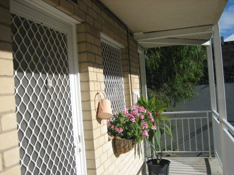 6/190 Little Marine Parade gallery