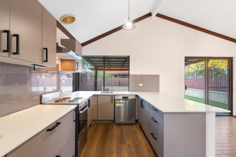 62 Queensville Avenue gallery