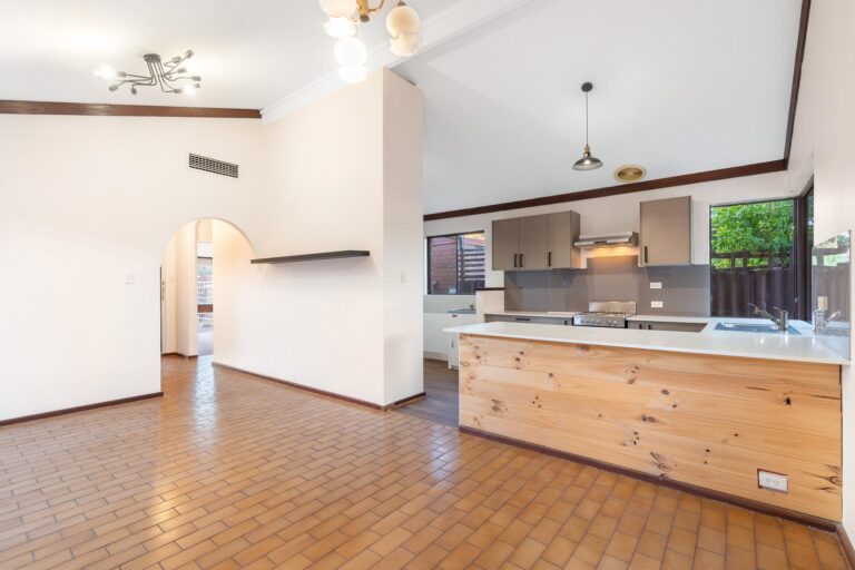 62 Queensville Avenue gallery