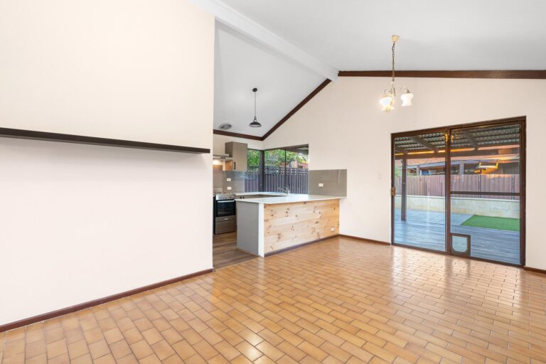 62 Queensville Avenue gallery