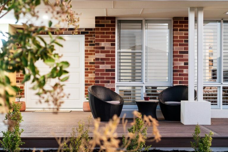 5 Dakota Street gallery