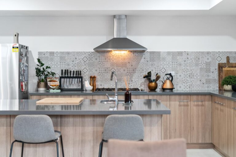 5 Dakota Street gallery