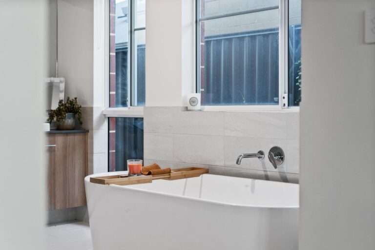 5 Dakota Street gallery