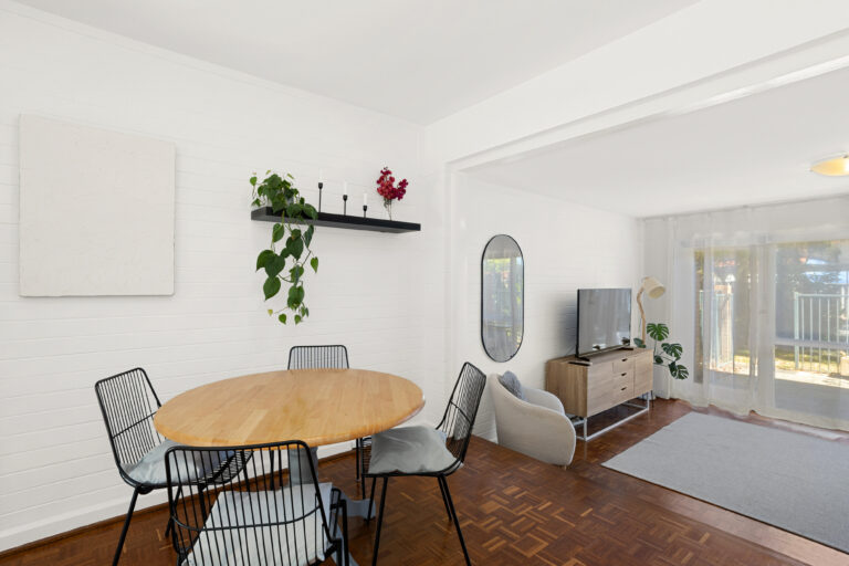 13/14 Mcnamara Way gallery