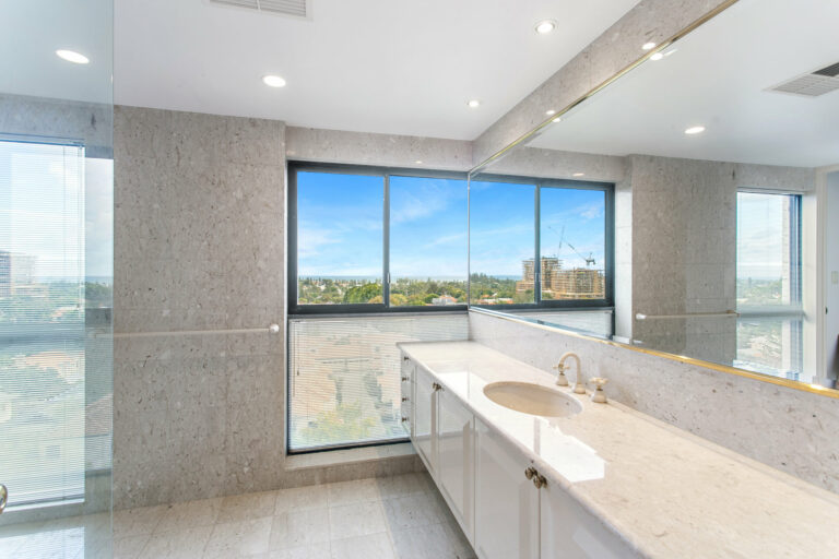 10/2 Bindaring Parade gallery