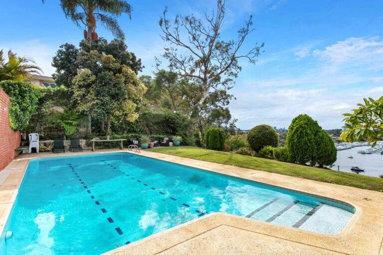 10/2 Bindaring Parade gallery