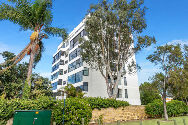 10/2 Bindaring Parade gallery
