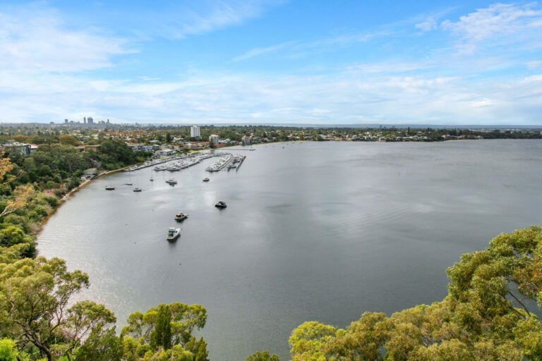 10/2 Bindaring Parade gallery
