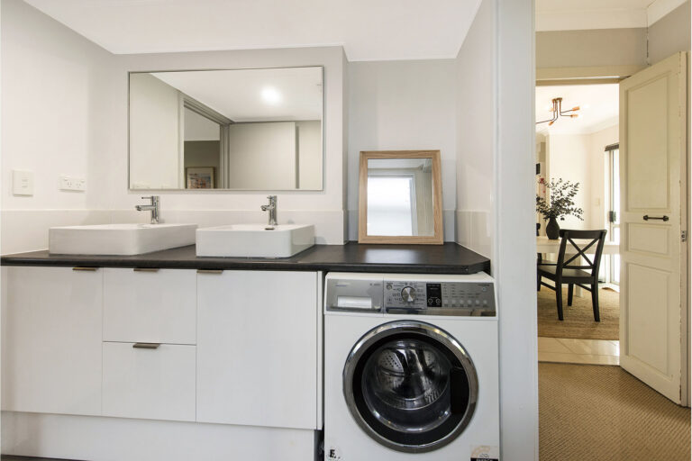11/4 Waterway Court gallery