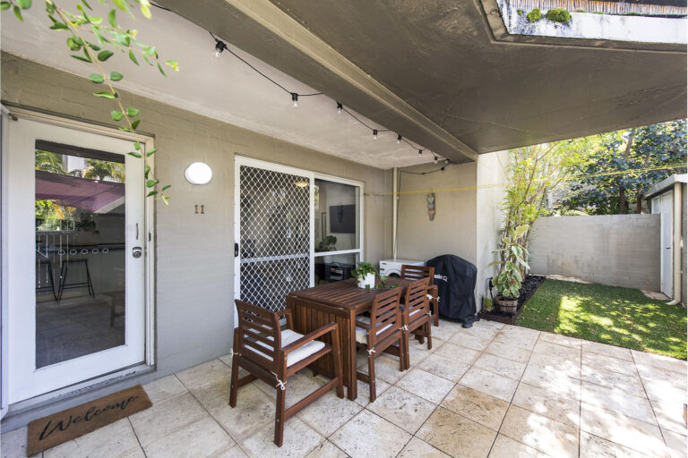 11/4 Waterway Court gallery